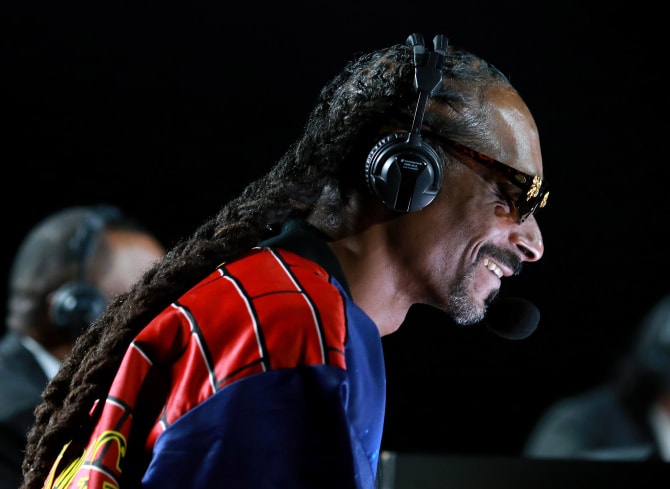 Rapper Snoop Dogg trước đó xuất hiện tại sự kiện tái xuất võ đài của Mike Tyson vào cuối tháng trước. Ảnh: sport.vn