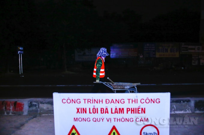 Dự án hầm chui Lê Văn Lương - Vành đai 3 là dự án thuộc nhóm B, có tổng mức đầu tư gần 700 tỉ đồng. Trong đó chi phí xây dựng trên 500 tỉ đồng được trích từ nguồn ngân sách thành phố, thời gian thi công 18 tháng.