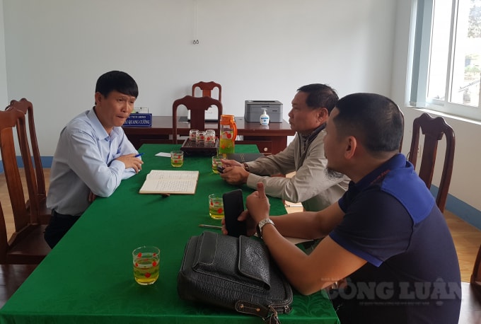 Phóng viên làm việc với ông Thái Quang Cường - Chủ tịch UBND xã Đức Mạnh.