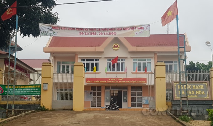 Trụ sở UBND xã Đức Mạnh chỉ cách vị trí khai thác đá trái phép hơn 2km nhưng cán bộ xã này không hề hay biết.