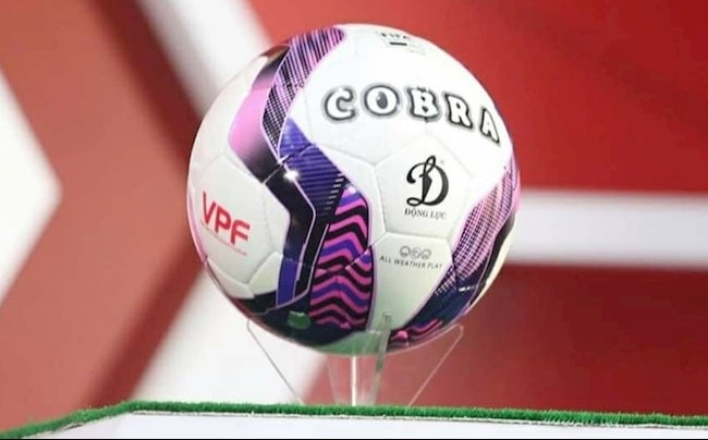 VPF chính thức ra mắt trái bóng chuẩn FIFA ở V.League 2021. Ảnh: internet