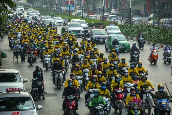 Sau khi nhiều tài xế BEBike phản đối việc giảm thưởng tuần mà BE mới áp dụng thì mức thưởng đã được hãng điều chỉnh trở về như ban đầu. Ảnh: Quang Hùng