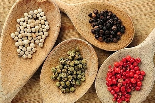 Giá hồ tiêu hôm nay 14/12: Tăng nhẹ trong khoảng 55.000- 58.000 đồng/kg . Ảnh minh họa.