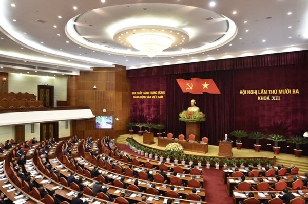 Tại Hội nghị Trung ương 13, Tiểu ban Nhân sự và Bộ Chính trị đã trình Trung ương về công tác nhân sự Ban Chấp hành Trung ương khóa XIII