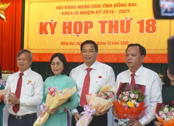 3 Phó Chủ tịch UBND tỉnh Đồng Nai: ông Võ Tấn Đức, ông Võ Văn Phi và bà Nguyễn Thị Hoàng (từ phải qua). Ảnh: TTO