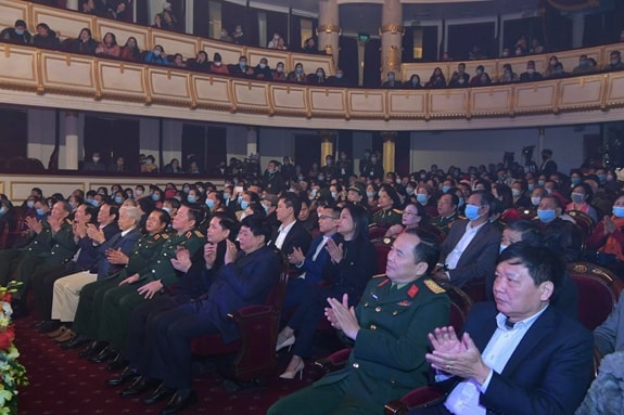 Các đại biểu tham dự chương trình. Ảnh: Trọng Hải
