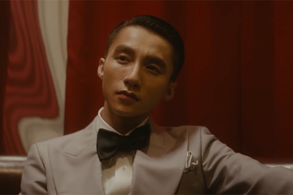 Sơn Tùng trở lại với MV 'Chúng ta của hiện tại' dài 15 phút.