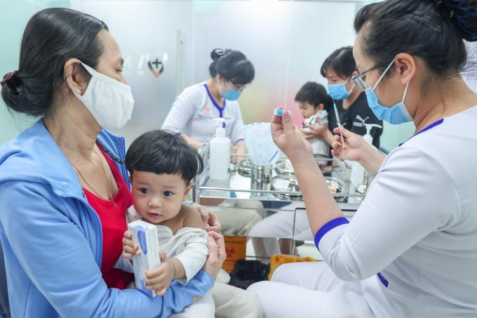 VNVC Quận 7 có nhiều loại vắc xin cho trẻ em và người lớn, kể cả các loại vắc xin thế hệ mới nhất.
