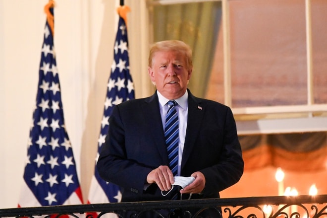 Tổng thống Trump muốn mỗi người Mỹ được phát thêm 2.000 USD. Ảnh minh họa.
