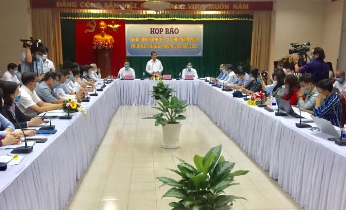 Phó Chủ tịch UBND tỉnh Đồng Nai Thái Bảo chủ trì buổi họp báo về tình hình kinh tế xã hội năm 2020 và phương hường nhiệm vụ năm 2021.