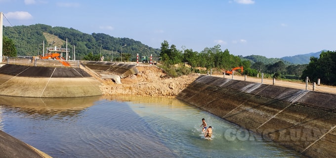 Một nhánh của kênh Bắc đã được ngăn dòng để khắc phục sự cố vỡ kênh