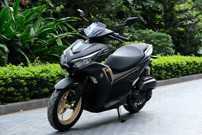 Yamaha NVX 155 VVA.