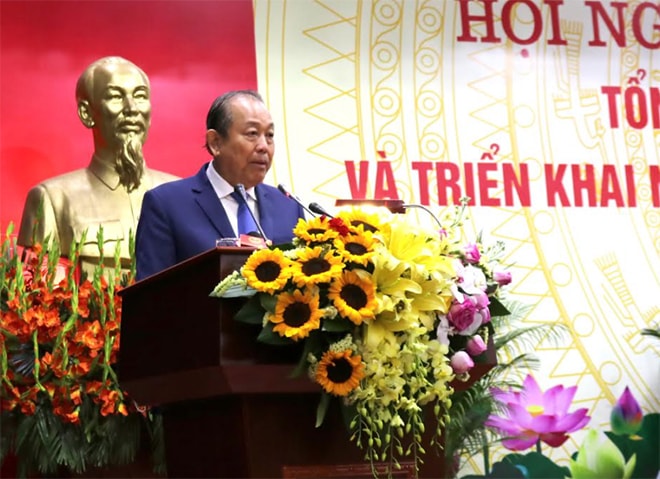 Phó Thủ tướng Thường trực Chính phủ Trương Hòa Bình phát biểu tại Hội nghị.