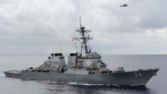 Tàu khu trục tên lửa dẫn đường USS Curtis Wilbur của Hải quân Mỹ. Ảnh: Reuters