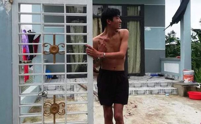 N.T.V có biểu hiện bị ngáo đá. (Ảnh: T.Trực)