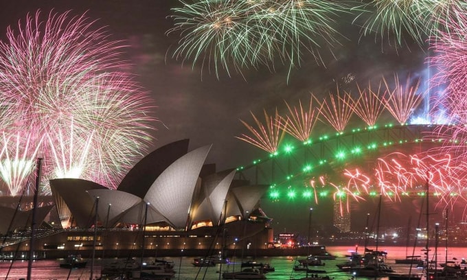 Màn tình diễn pháo hoa đón giao thừa ở Sydney. Ảnh: Reuters