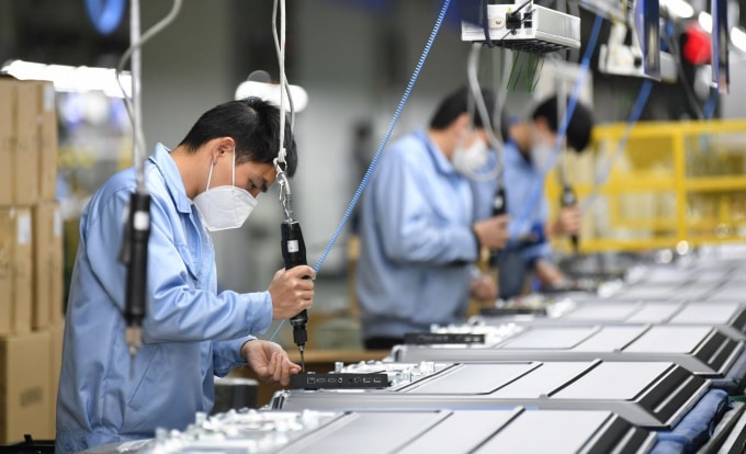 Năm 2020, thu cân đối từ hoạt động xuất nhập khẩu đạt 181.733 tỉ đồng. Ảnh minh họa