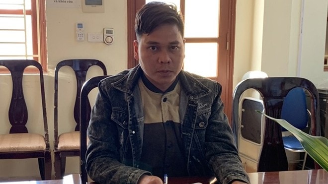 Công an tỉnh Bắc Kạn ra quyết định tạm giữ hình sự đối với Đinh Thiện Chiều (28 tuổi, trú tại xã Thuần Mang, H.Ngân Sơn, Bắc Kạn) để làm rõ hành vi “hiếp dâm người dưới 16 tuổi”. (Ảnh: Thanhnien)
