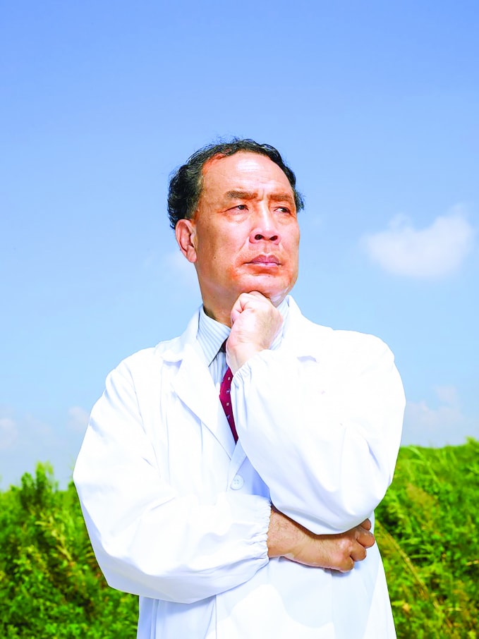 Giáo sư Trương Vĩnh Chấn trên Tạp chí Time - Ảnh: Time
