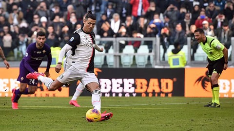 Lập công cho Juventus, Ronaldo cân bằng siêu kỷ lục mọi thời đại. Ảnh: internet