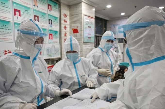 Nhóm chuyên gia của WHO dự kiến sẽ đến thăm Vũ Hán, nơi virus corona xuất hiện lần đầu tiên vào cuối năm 2019, vào ngày 14/1/2021 - Ảnh: Hector Retamal / AFP