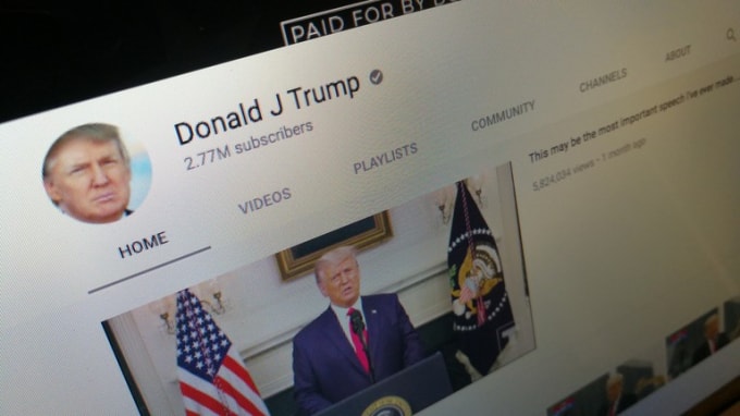 Kênh YouTube của Tổng thống Mỹ Donald Trump đã bị dừng hoạt động vì vi phạm các chính sách về kích động bạo lực, sau khi xảy ra vụ bạo loạn ở Đồi Capitol diễn ra vào tuần trước. Ảnh: TL