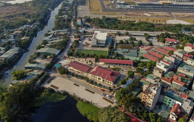 Chợ dân sinh phường Phú Đô được UBND quận Nam Từ Liêm phê duyệt chủ trương đầu tư theo Quyết định số 3551/QĐ-UBND ngày 12/11/2014, với kinh phí gần 18 tỷ đồng tiền ngân sách.