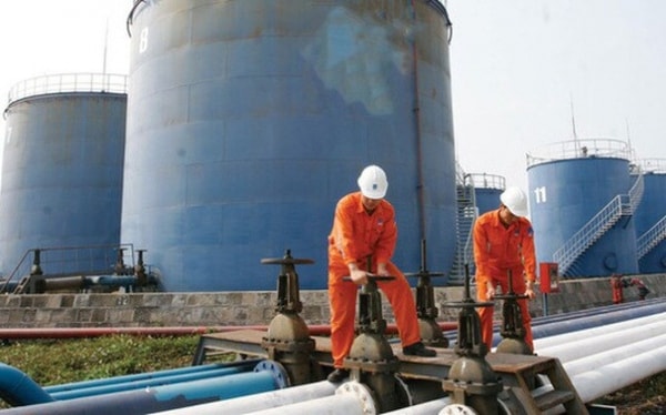 Giá xăng dầu thế giới ngày 13/1 tăng so với phiên hôm qua