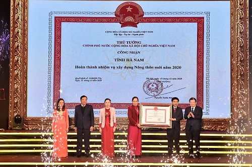 Công bố Quyết định của Thủ tướng Chính phủ công nhận tỉnh Hà Nam hoàn thành nhiệm vụ xây dựng nông thôn mới năm 2020.