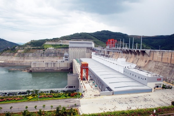 Đập Cảnh Hồng do Trung Quốc xây dựng trên khu vực thượng nguồn sông Mekong. Ảnh: Japan Times
