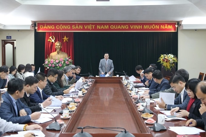 Hội nghị thông tin về một số điểm chính trong kịch bản thông tin, tuyên truyền trên báo chí về Đại hội XIII của Đảng. Ảnh: Hiền Hòa
