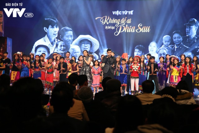 Gala Việc tử tế - Không để ai bị bỏ lại phía sau vừa được tổ chức để tôn vinh những câu chuyện cổ tích giữa đời thường.