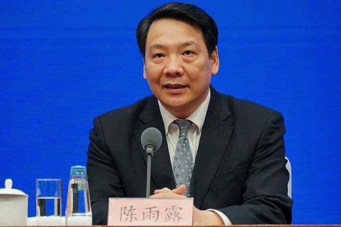 Chen Yulu, Phó thống đốc Ngân hàng Nhân dân Trung Quốc, nói rằng ngân hàng Trung ương phải luôn cảnh giác vì mục tiêu “ngăn chặn và kiểm soát chặt chẽ các rủi ro tài chính bên ngoài”. Ảnh: Weibo