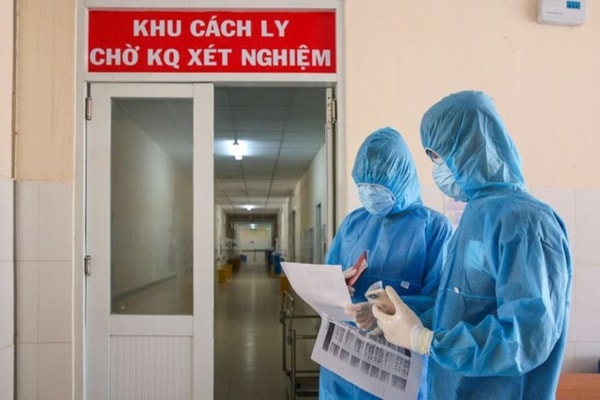 Tổng số người tiếp xúc gần và nhập cảnh từ vùng dịch đang thực hiện cách ly hiện là 17.954 người
