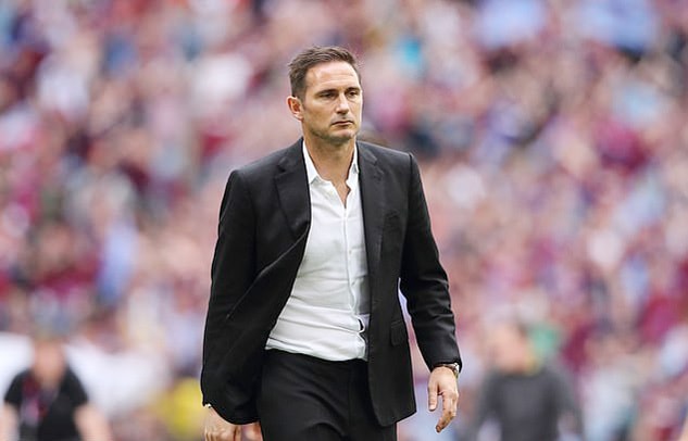 HLV Lampard lên tiếng về khả năng bị Chelsea loại bỏ. Ảnh: internet