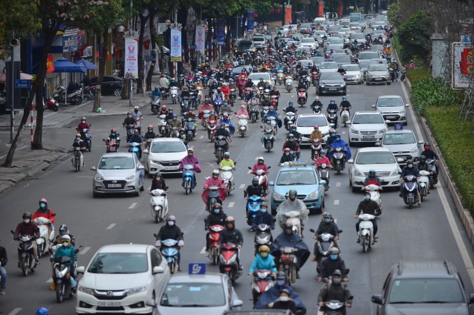 Hà Nội sương mù về sáng sớm (Ảnh: Quang Hùng)