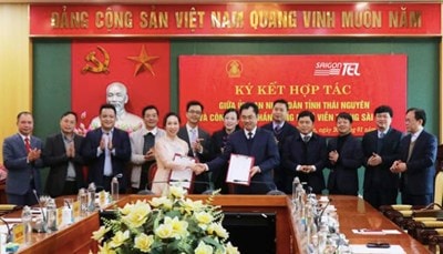Lễ ký kết biên bản cam kết giữa UBND tỉnh Thái Nguyên và Saigontel