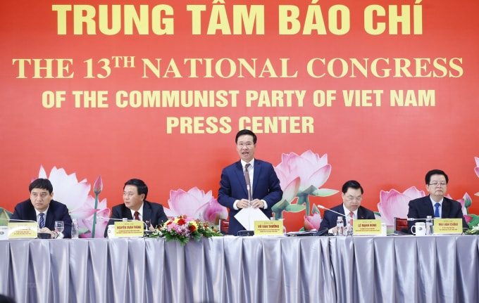 Đồng chí Võ Văn Thưởng, Ủy viên Bộ Chính trị, Bí thư Trung ương Đảng, Trưởng Ban Tuyên giáo Trung ương phát biểu. (Ảnh: Doãn Tấn/TTXVN)