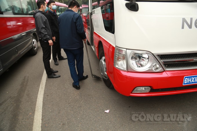 Rà soát bom mìn, vật liệu nổ được tiến hành kỹ càng.