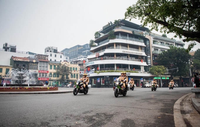 Công an Thành phố Hà Nội tổ chức, phân luồng giao thông, bổ sung một số tuyến đường cấm và tổ chức hướng đi cho các loại phương tiện trong thời gian diễn ra Đại hội đại biểu toàn quốc lần thứ XIII của Đảng