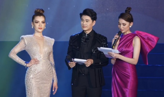 Người đẹp chuyển giới được đánh giá cao không chỉ ở hình thể mà còn ở cả phần thi ứng xử thành công trong đêm chung kết.