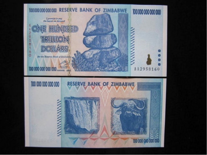 Tờ 100 tỷ đô-la Zimbabwe, có in hình con trâu ở mặt sau.