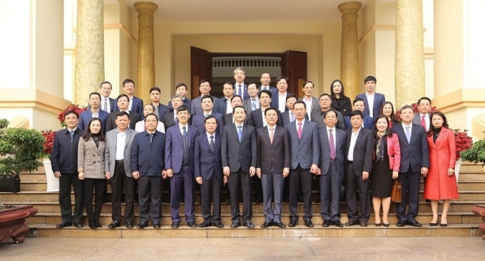 Đoàn đại biểu Đảng bộ tỉnh Thanh Hóa đi dự Đại hội đại biểu toàn quốc lần thứ XIII của Đảng (Ảnh: Báo Thanh Hóa)
