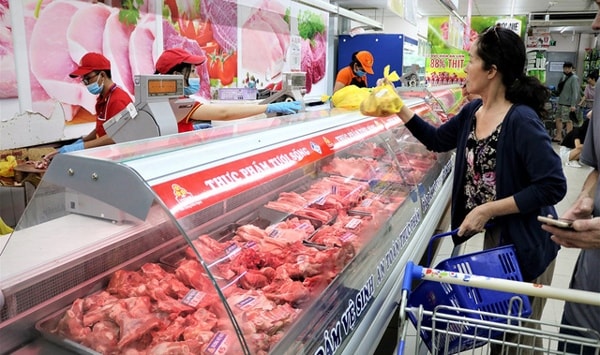Giá heo hơi hôm nay 26/1 bất ngờ giảm mạnh