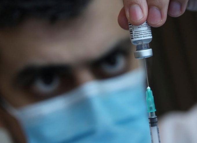 Vắc xin Covid-19. Ảnh: Reuters