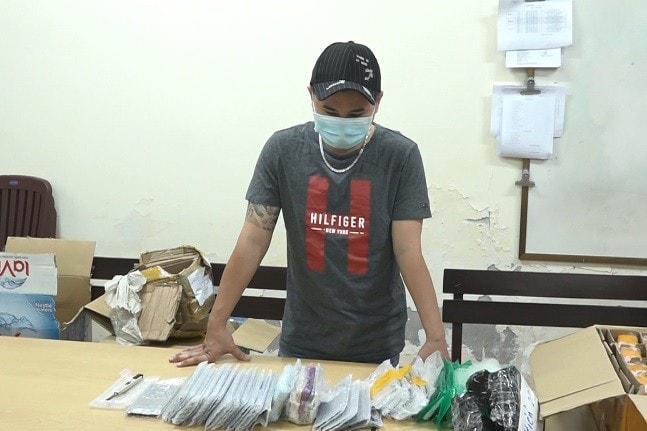 Đối tượng Nguyễn Lê Lâm Sơn bị bắt giữ. Ảnh: tienphong.vn