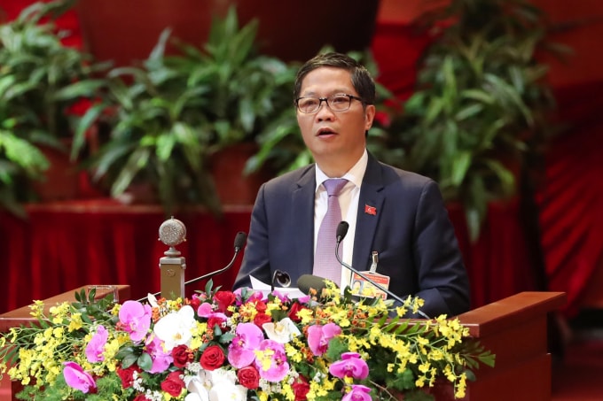 Đồng chí Trần Tuấn Anh, Ủy viên Trung ương Đảng, Bộ Trưởng Bộ Công thương tham luận tại Đại hội Đảng toàn quốc lần thứ XIII, sáng 28/1.