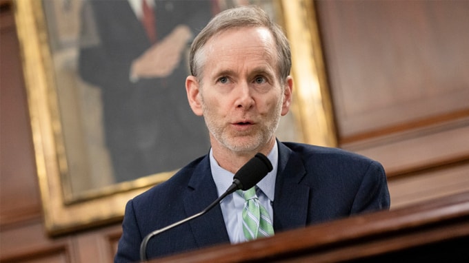 Tiến sĩ Tom Inglesby, Giám đốc Trung tâm An ninh Y tế của Trường Y tế Công cộng Johns Hopkins. Ảnh: Getty