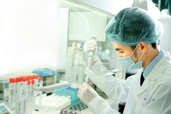 Trưa ngày (1/2), thông tin từ Trung tâm Kiểm soát bệnh tật (CDC) Hà Nội cho biết, thành phố vừa ghi nhận thêm 4 trường hợp nhiễm Covid-19. Ảnh: minh họa