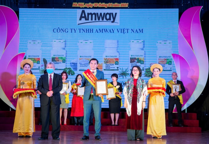 Amway Việt Nam lần thứ 8 vinh dự nhận giải thưởng “Sản phẩm vàng vì sức khỏe cộng đồng”
